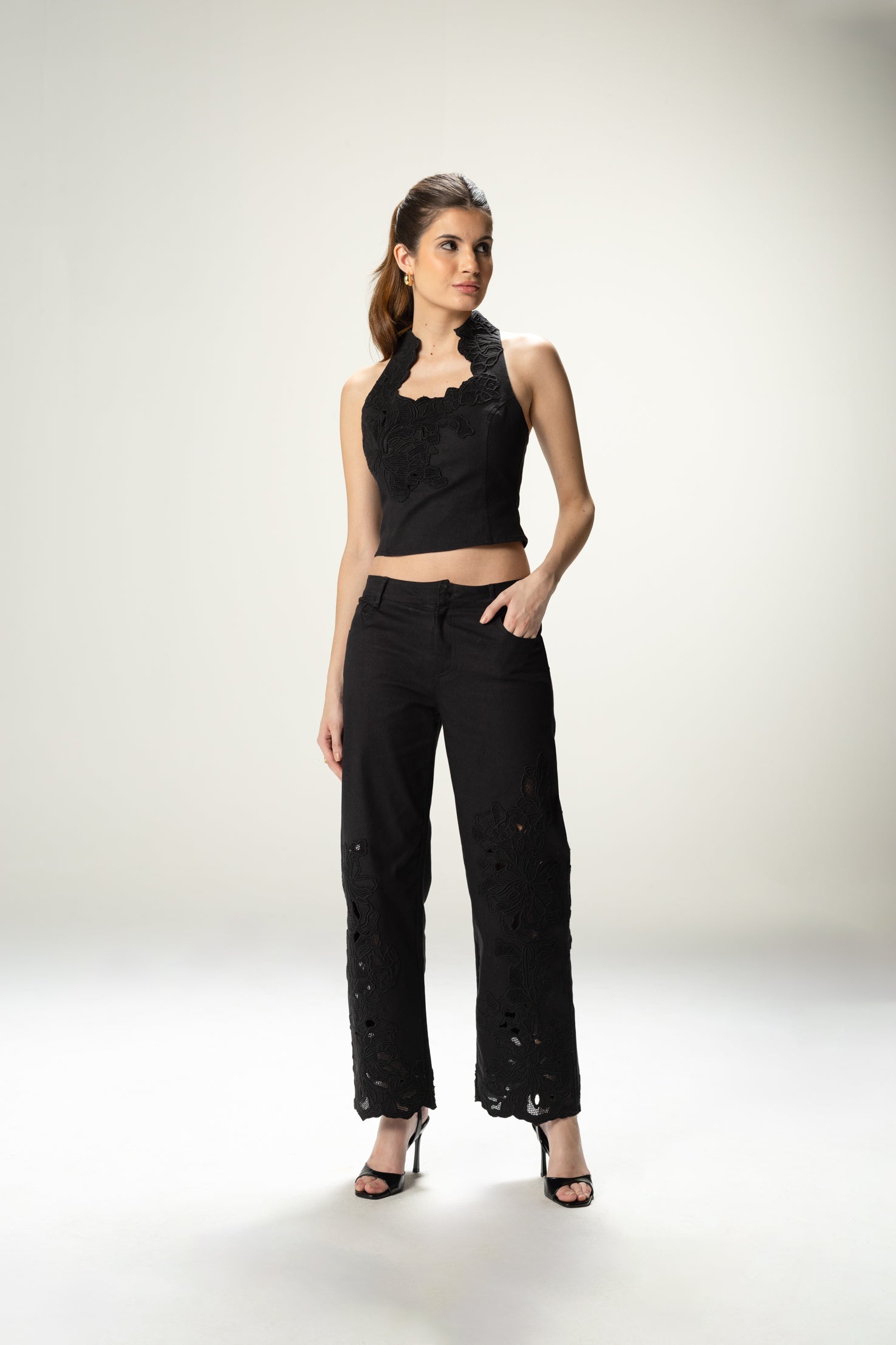 Avery Top